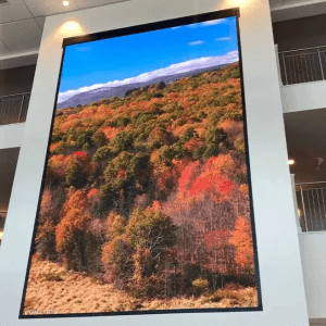 Giant LED TV - Hypervisual